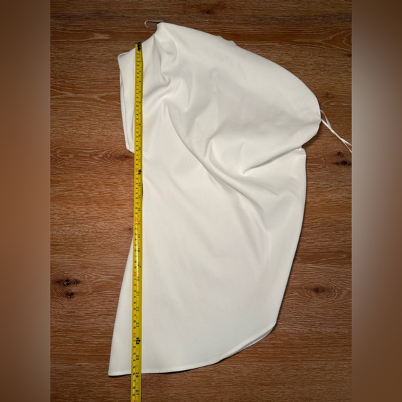 Zara White One-Shoulder Blouse - Picture 4 of 7